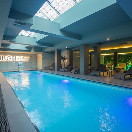 ブシ リゾート&スパ スコピエ エクステリア 写真 BUSH Hotel