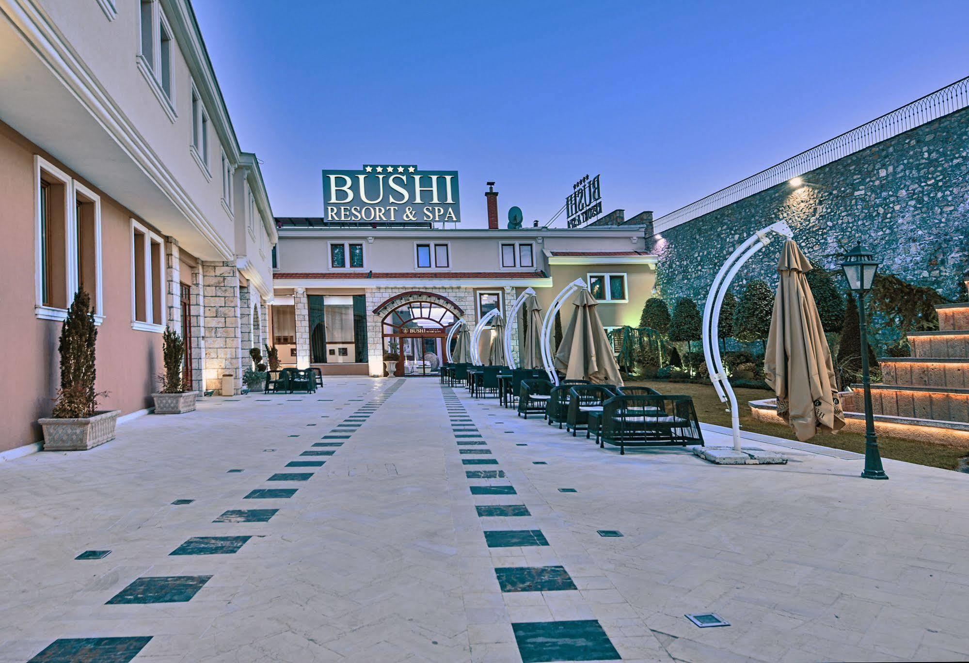 ブシ リゾート&スパ スコピエ エクステリア 写真 Būshi Resort & Spa